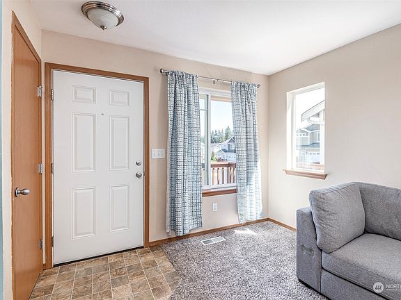 5th image of 4891 Bowwood Circle NE