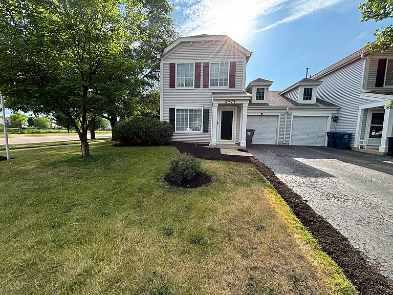 2477 Hillsboro Ln — Photo 14
