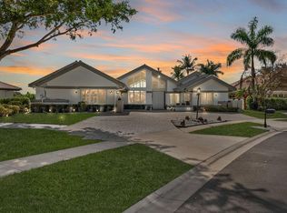 10722 Kirkaldy Ln, Boca Raton, FL 33498