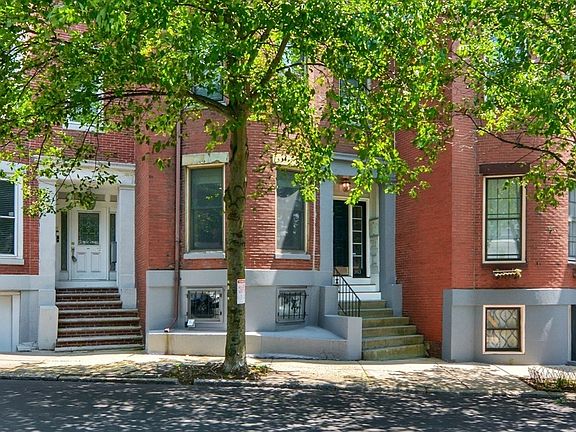 4th image of 383 Meridian St #1