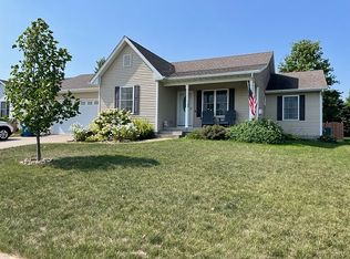 371 W Harvest St, Eldridge, IA