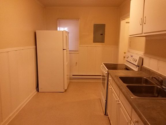 4th image of 1100 Jacob St Unit B