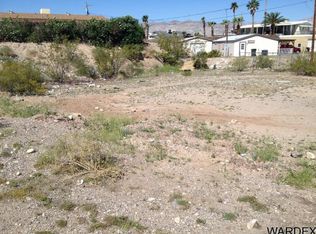 1335 Quartz Ave, Bullhead City, AZ 86442