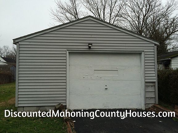 3rd image of 106 S Maryland Ave
