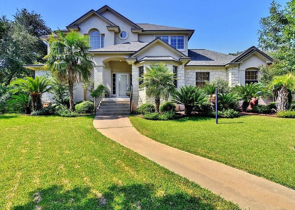 1st image of 205 Phlox Dr