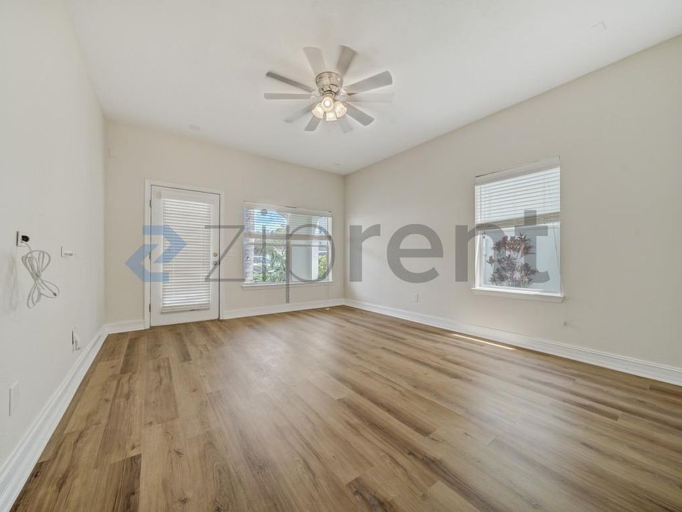 1st image of 3177 Toscana Cir