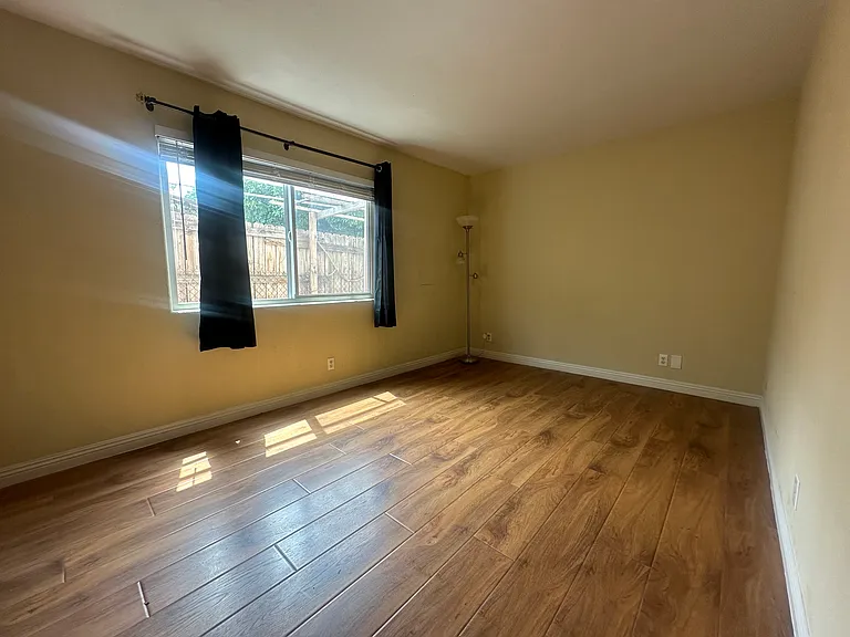 5418 Almont St — Photo 14
