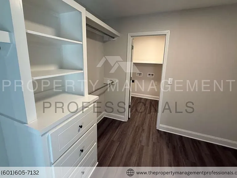 571 Patrick Farms Dr — Photo 26