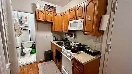 Rented by HOLTON REAL ESTATE INC.