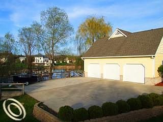 Three car garage
