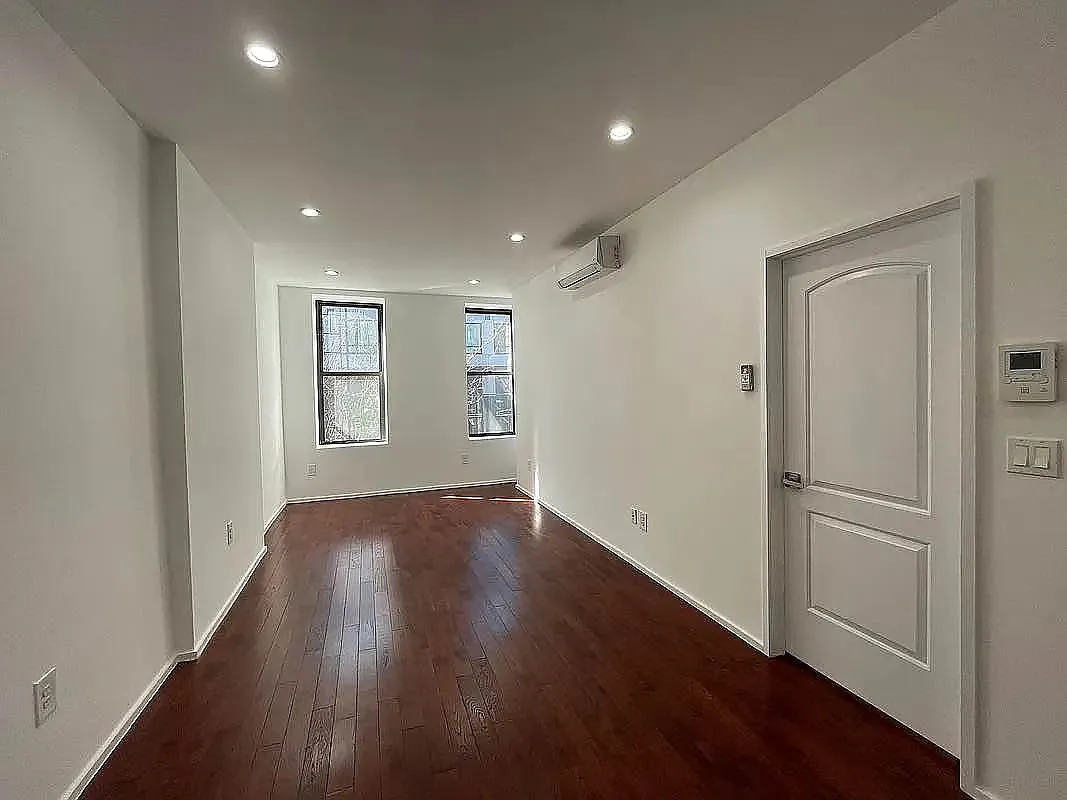1165 Fulton Street — Photo 2
