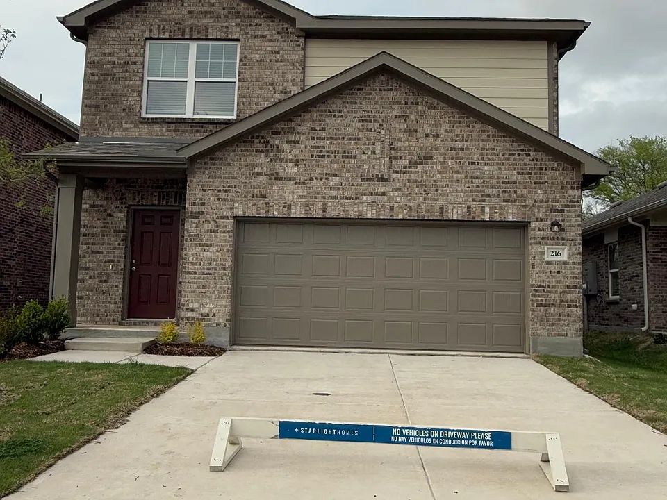 216 Savannah Way