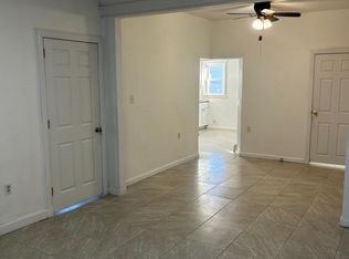 1209 14th St APT 2, North Bergen, NJ 07047
