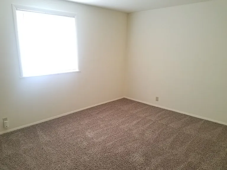 Kimberly Club Apartments — Photo 118