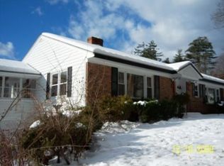56 Ashburnham Hill Rd, Fitchburg, MA 01420