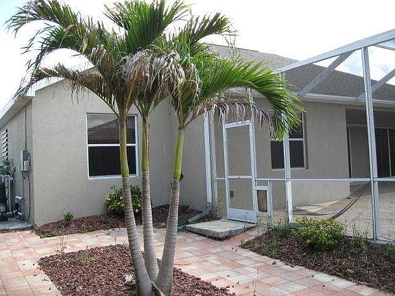 2nd image of 2930 NW 19th St