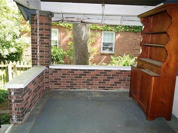 3rd image of 5941 N College Ave
