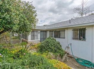 635 Hillcrest Ln, Fallbrook, CA 92028