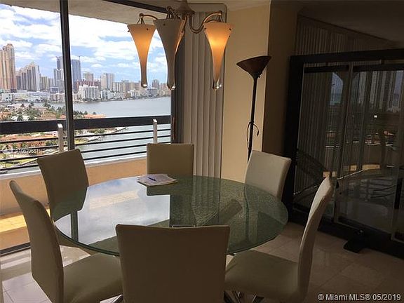 3rd image of 19195 NE 36th Ct APT 1806
