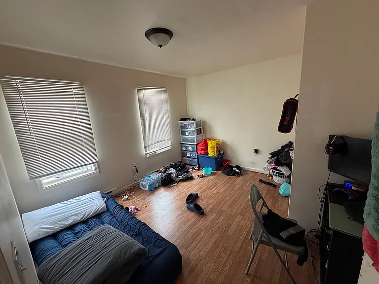 446 Quincy Ave #2 — Photo 10