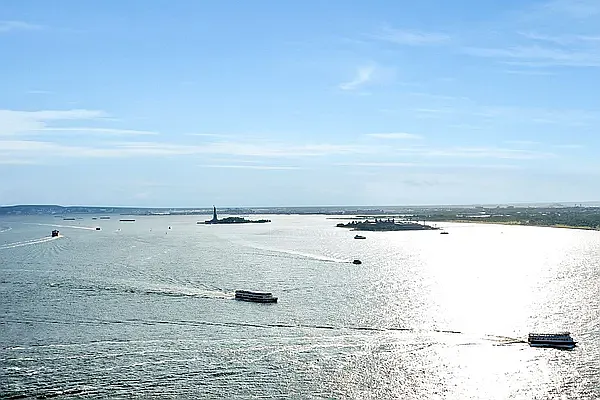 Rented by Compass | media 14