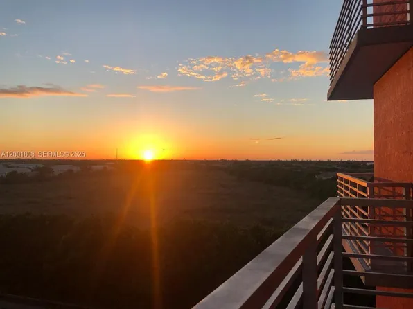 7875 NW 107th Ave, Doral, FL