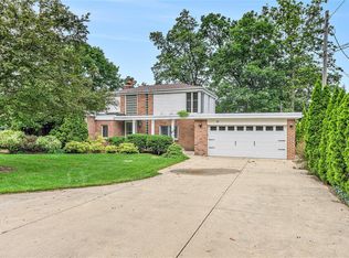 12 Hiawatha Dr, Battle Creek, MI