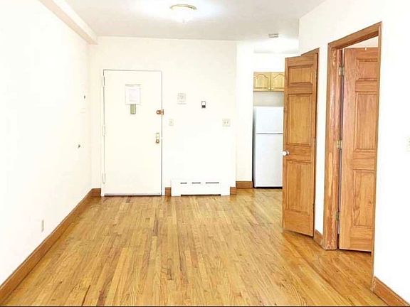 3rd image of 45-42 40th St #2R