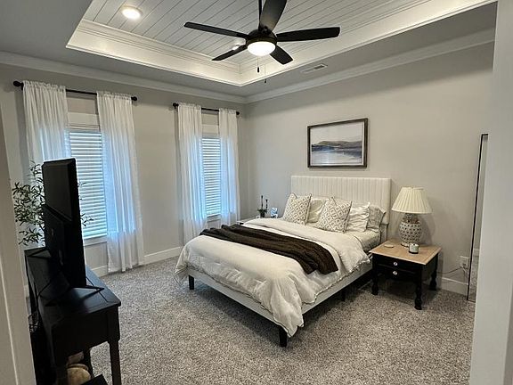 4th image of 9513 Hampton Oak Dr
