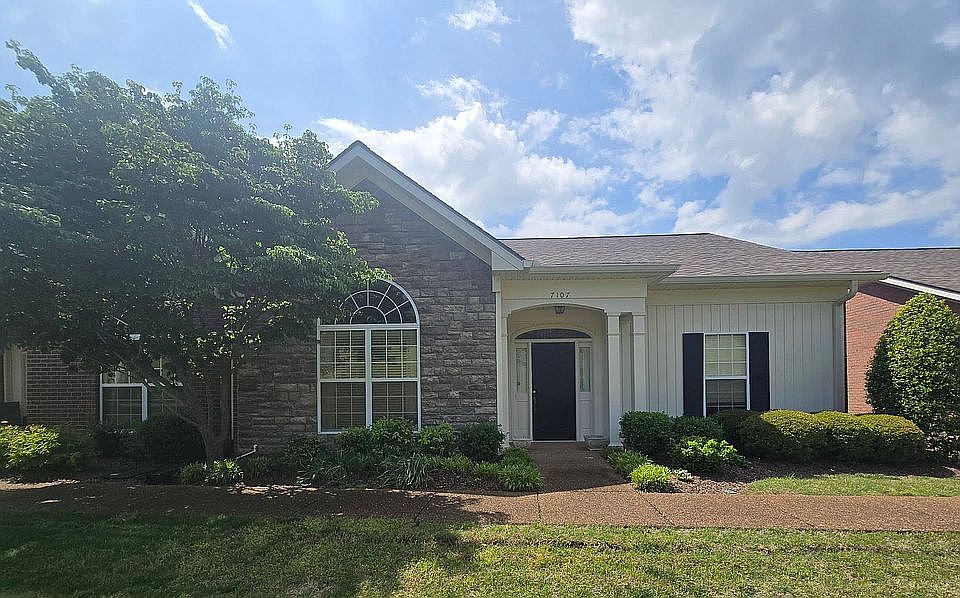 1st image of 7107 Sunrise Cir