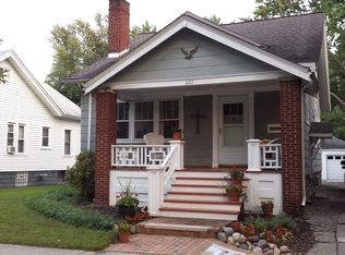 605 W Saratoga Ave, Ferndale, MI