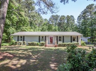 8328 Little England Rd, Hayes, VA 23072