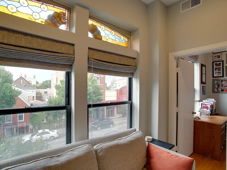 2021 W Armitage Ave #3 — Photo 10