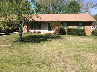 402 Maplewood Cir, Murray, KY 42071