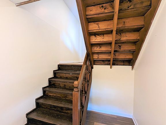 3rd image of 6206 Summer Hills Cir #48