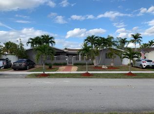 12825 SW 45th Ln, Miami, FL 33175