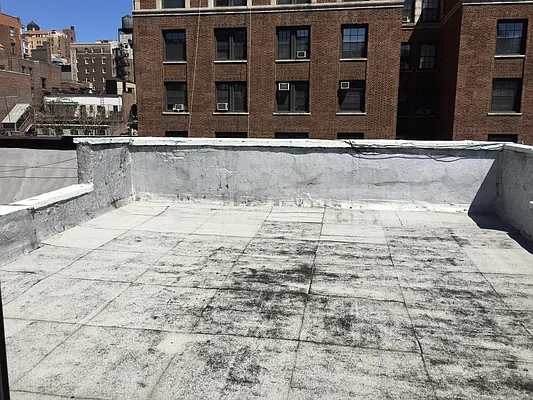 Rented by Joe Gotham LTD | media 21