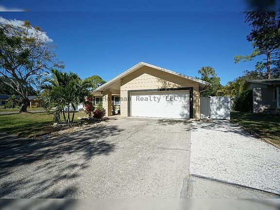 2nd image of 14023 Egret Ln