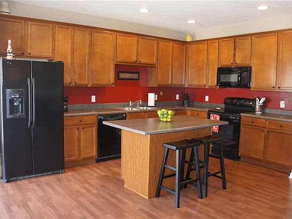 3rd image of 257 Coatsville Dr