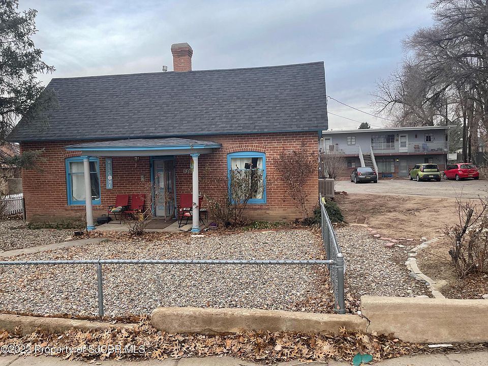 1st image of 213 & 215 N Orchard Ave
