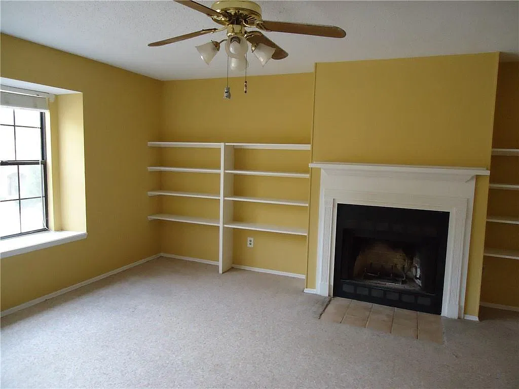 4 bed, 2.5 bath, $2,100 — Photo 4