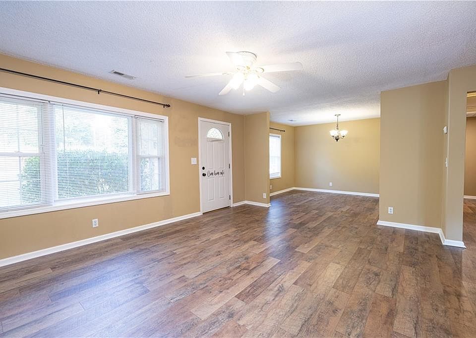 112 Newry Rd, Seneca, SC 29672 Zillow