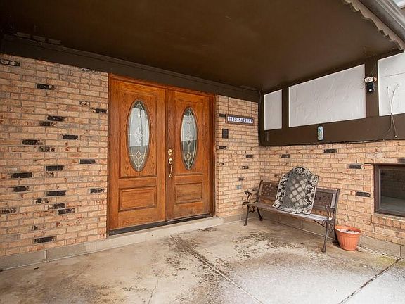 5th image of 2132 Matrena Dr