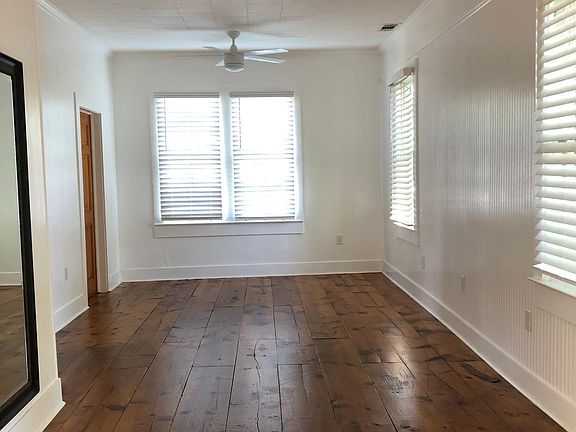 Living ; dining area ; silent remote control fan