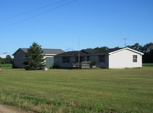 16542 Lake Montcalm Rd, Howard City, MI 49329