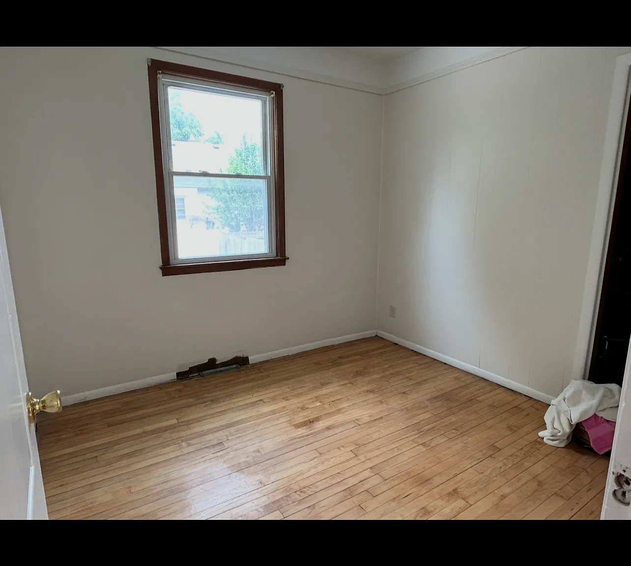 3 bed, 900 sqft, $1,450 — Photo 3