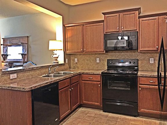 5th image of 3076 Peyton Brook Dr