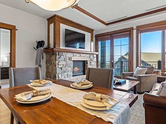 4th image of 4001 Northstar Dr Unit 405