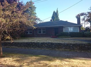 2704 W Barrett St, Seattle, WA 98199