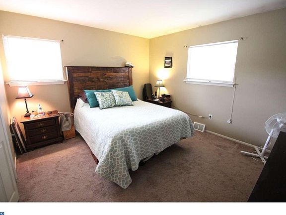 5th image of 3337 Pierson Dr